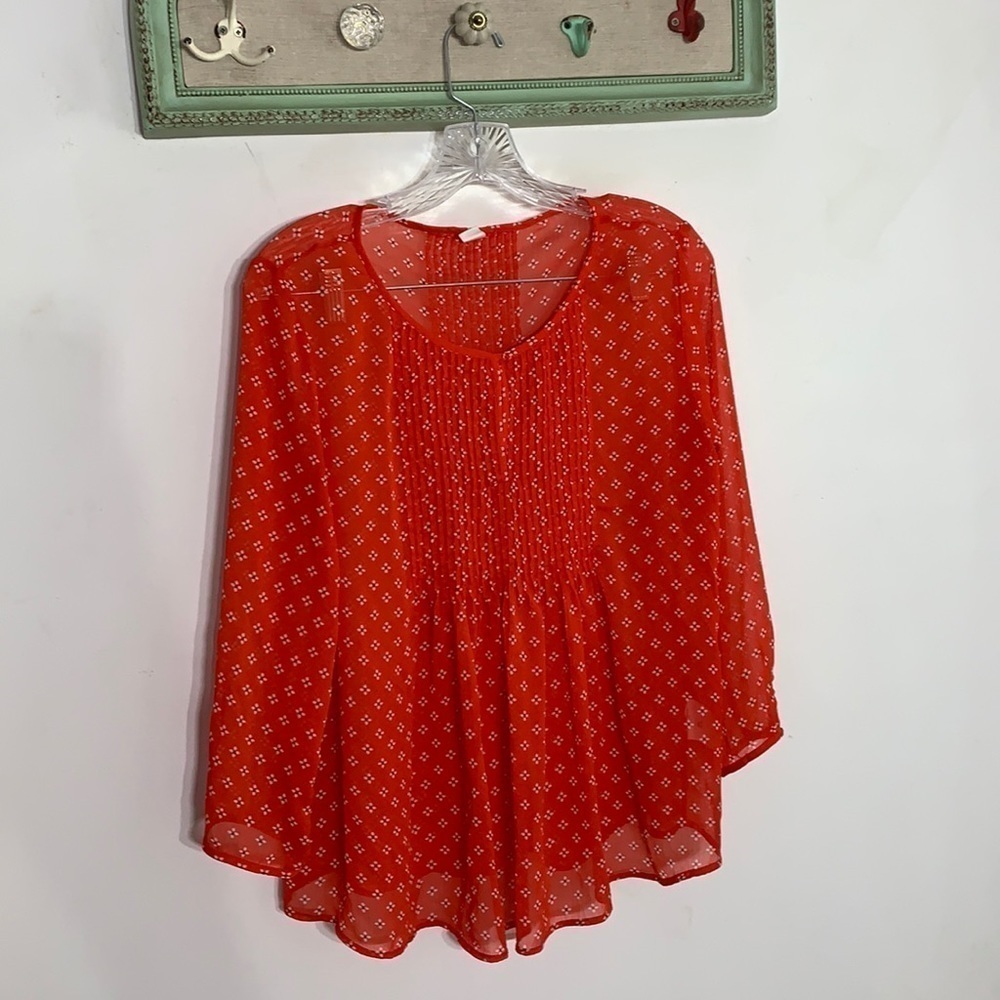 Old Navy Bibbed long sleeve baby doll red blouse medium women’s top boho medium